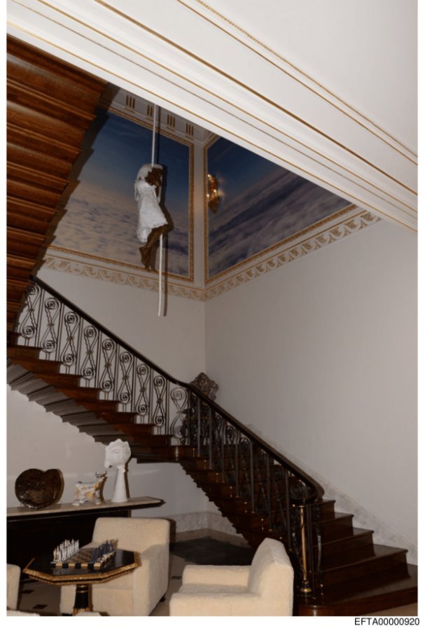 More symbolism in Epstein's mansion